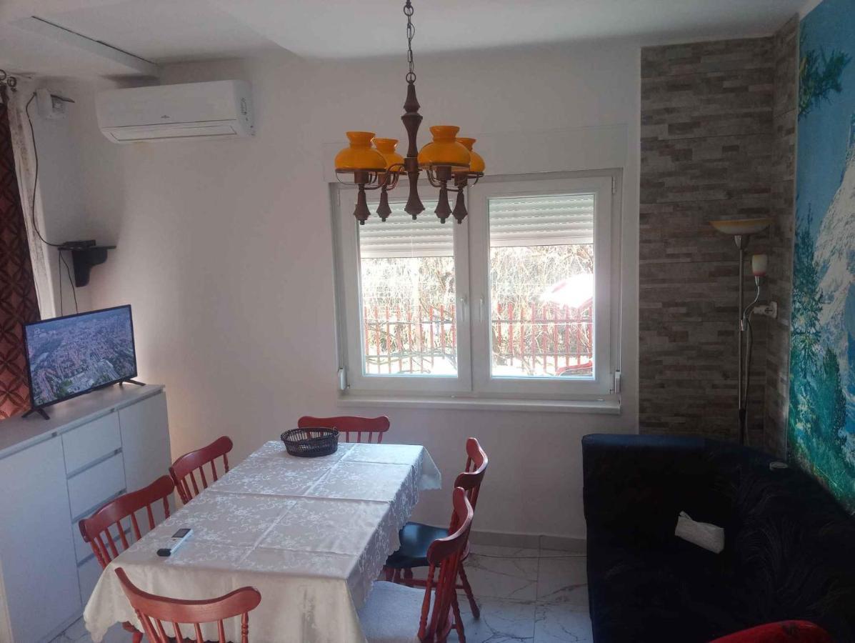 Holiday Home In Balatonfenyves 18465 외부 사진